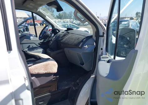 2018 Ford Transit-250 z USA, uszkodzony, nr VIN 1FTYR1YM3JKA19766